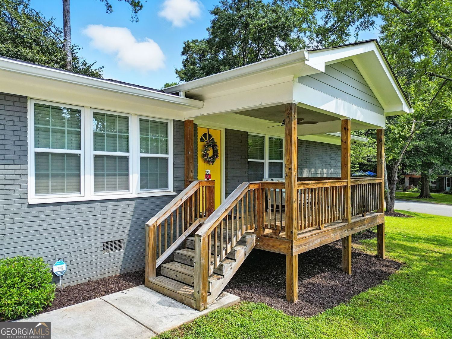 Smyrna, Georgia 30080, United States, 3 Bedrooms Bedrooms, ,3 BathroomsBathrooms,Residential,Active,196142