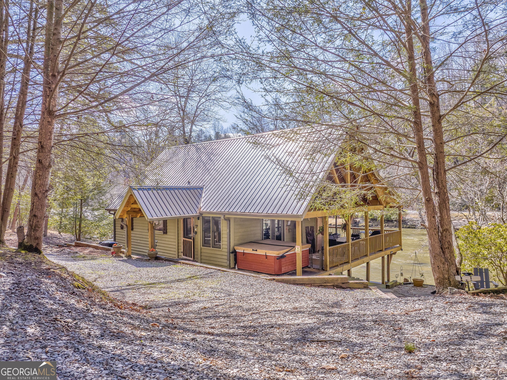 419 Echo LN