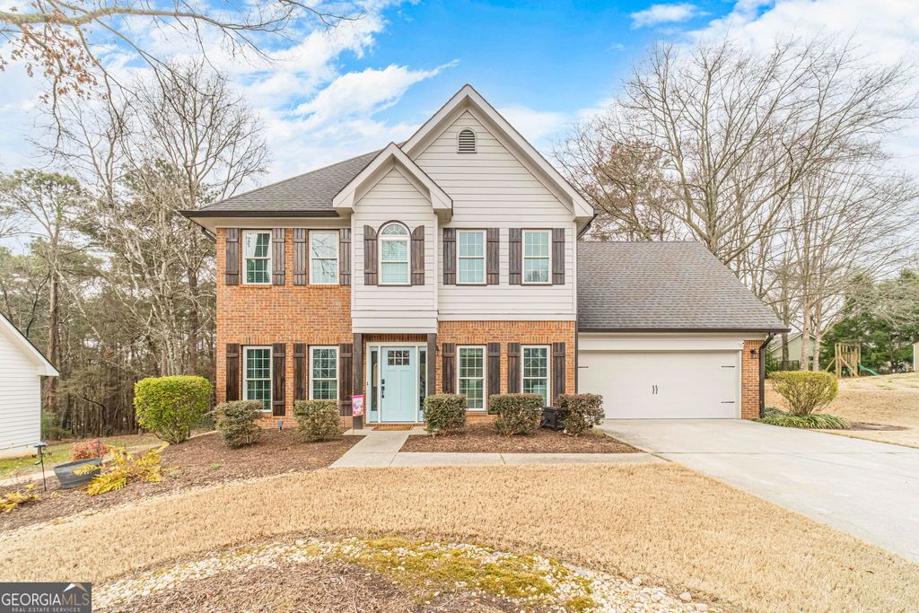 Photo of 2240 Emerald Drive, Loganville, GA 30052 (MLS # 10708635)