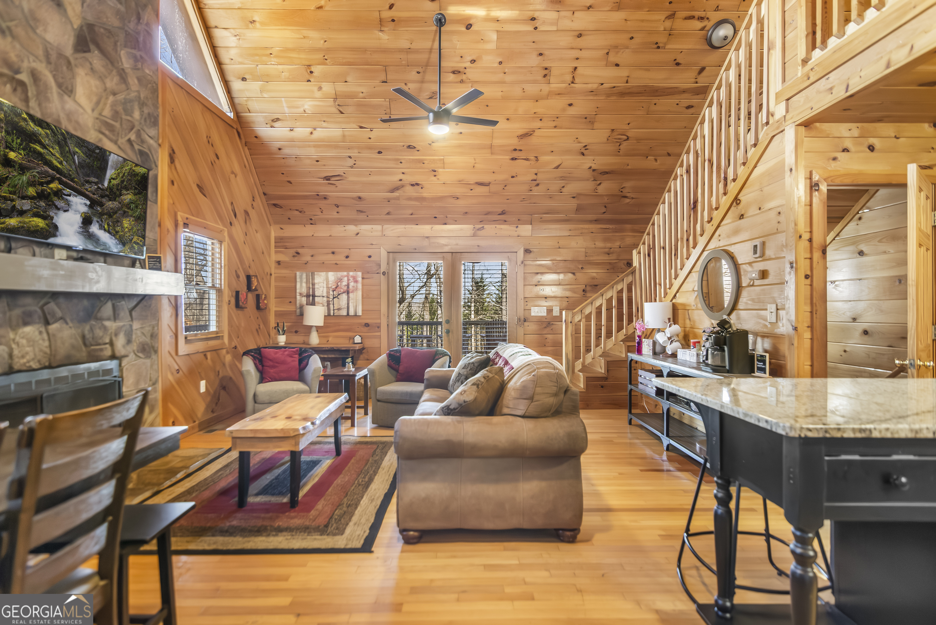 211 Highland Forest DR