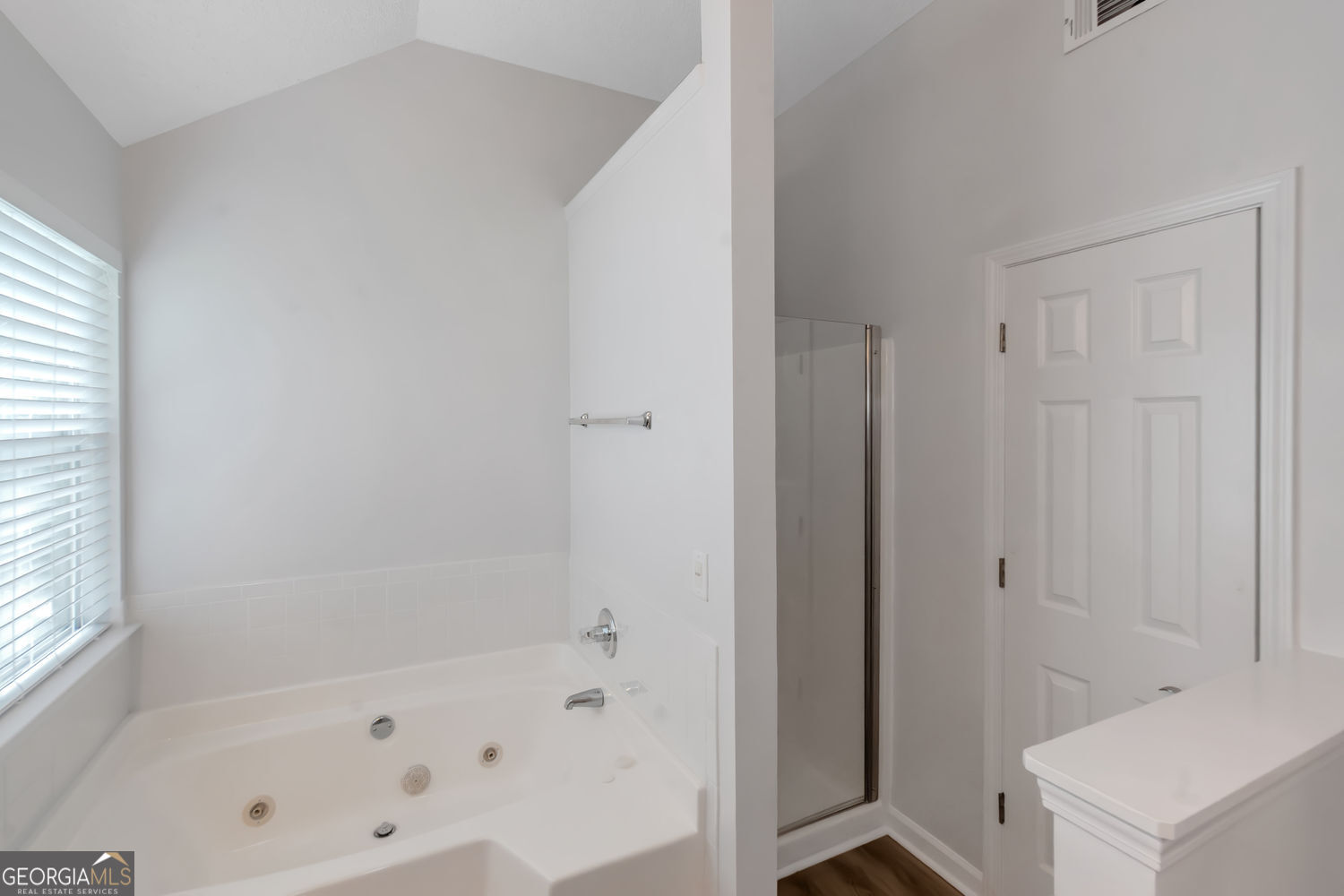 Lithonia, Georgia 30058, United States, 3 Bedrooms Bedrooms, ,3 BathroomsBathrooms,Residential,Active,146941