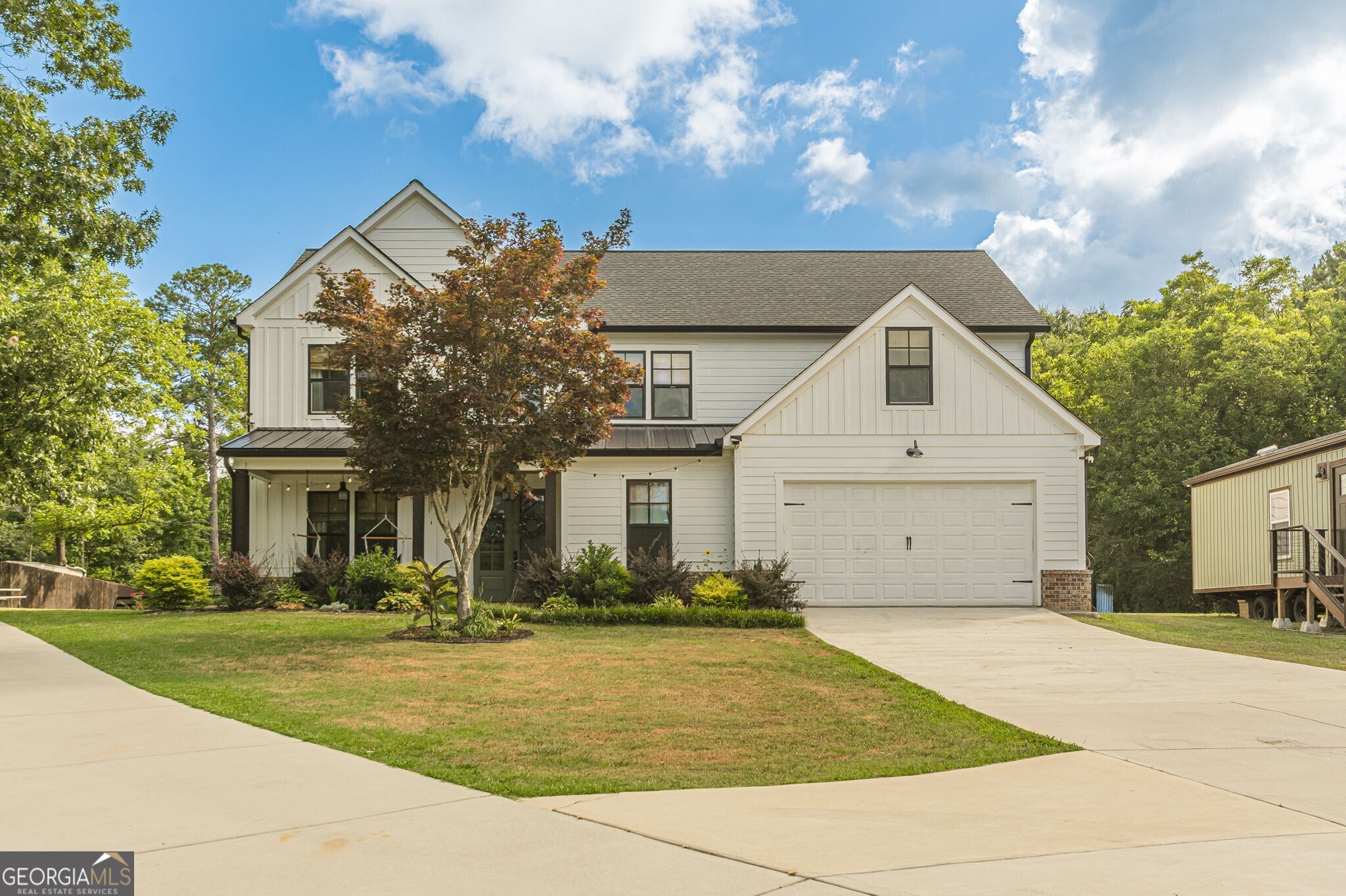 426 N Burnt Hickory RD