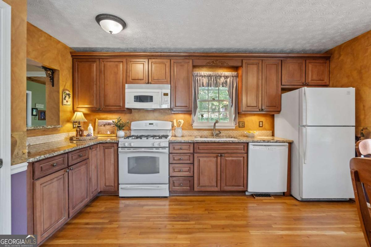 2425 Stockton DR