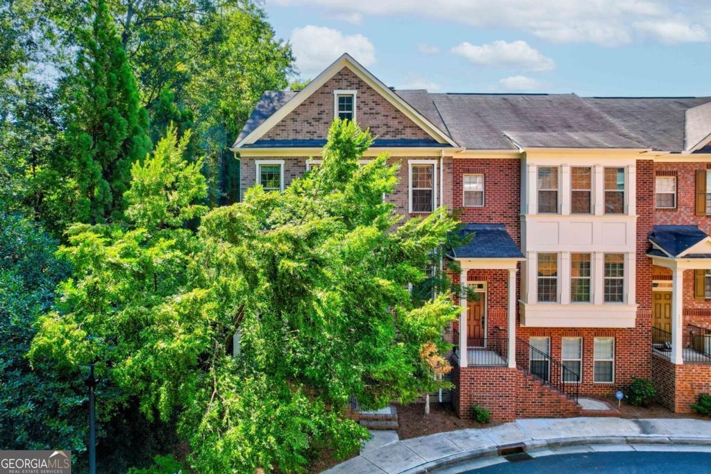 Photo of 3304 Ferncliff Court, Atlanta, GA 30324 (MLS # 10630479)