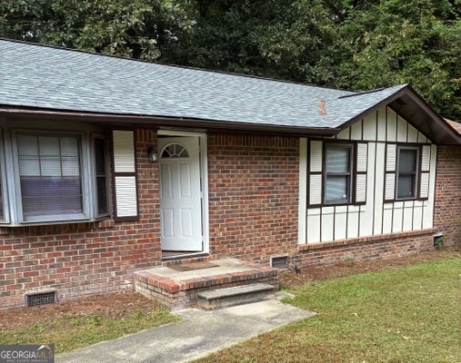 1345 LABELLE ST, JONESBORO, GA 30238 - Image e671ed56ea6a5b04c25eab4e32569129/859812657