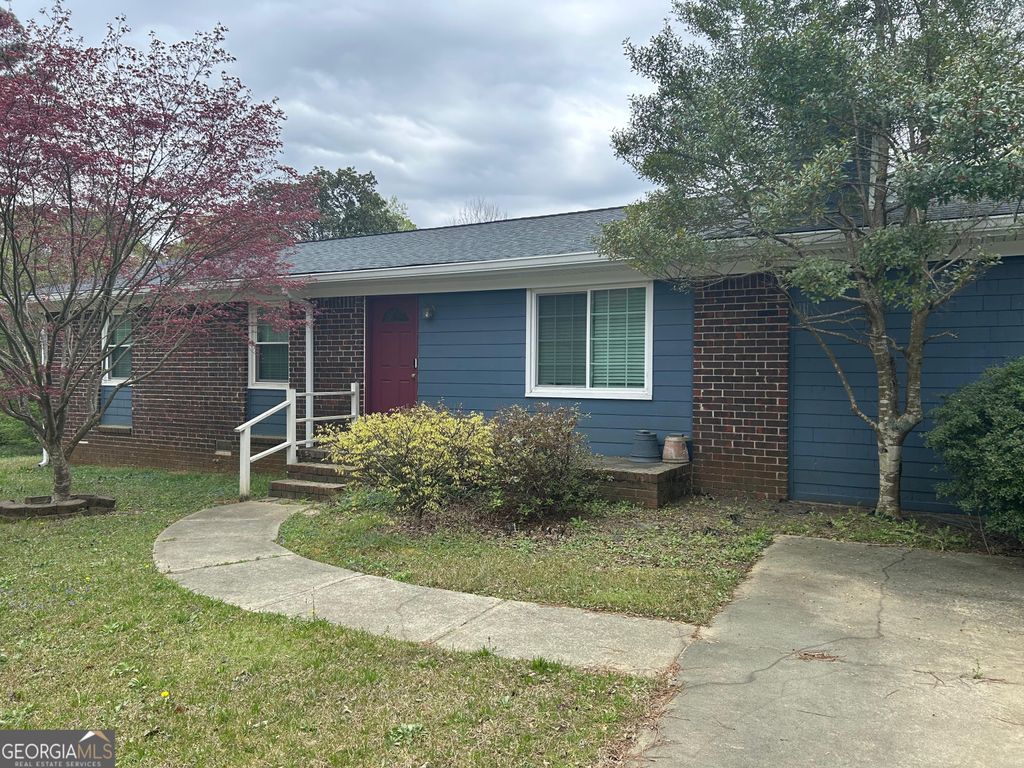 Photo of 2931 Lake Jodeco Road, Jonesboro, GA 30236 (MLS # 10767362)