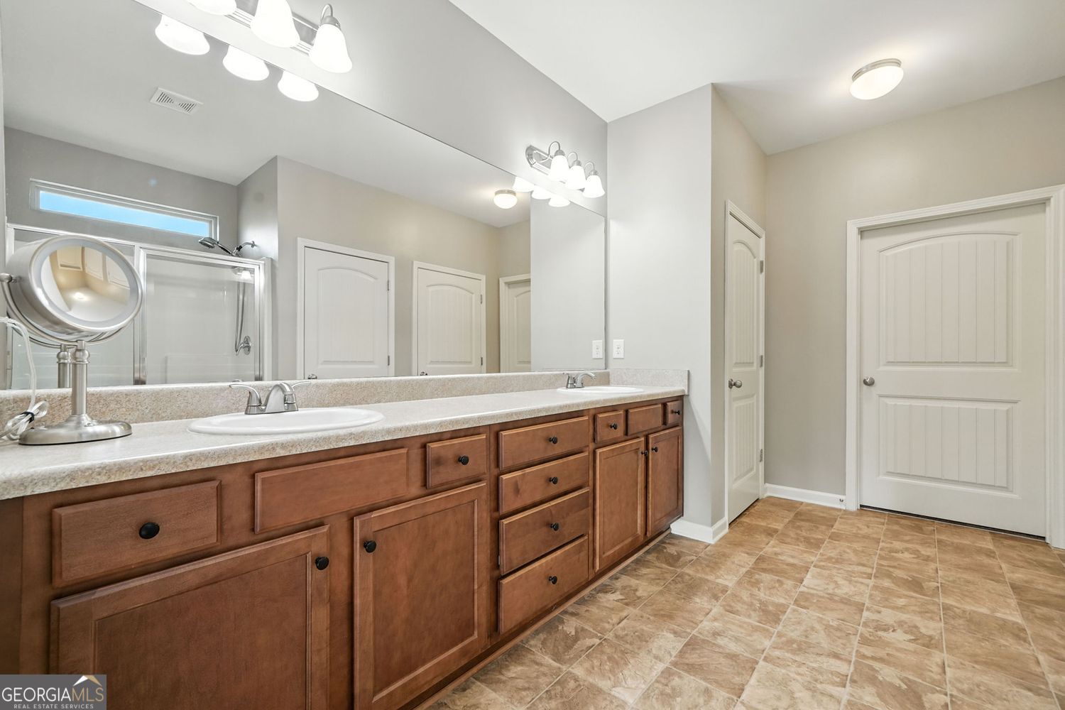 Cherokee Reserve - Residential