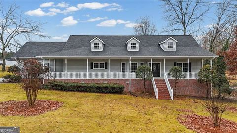 Photo of 4003 Garden Lakes Parkway NW, Rome, GA 30165 (MLS # 10654402)