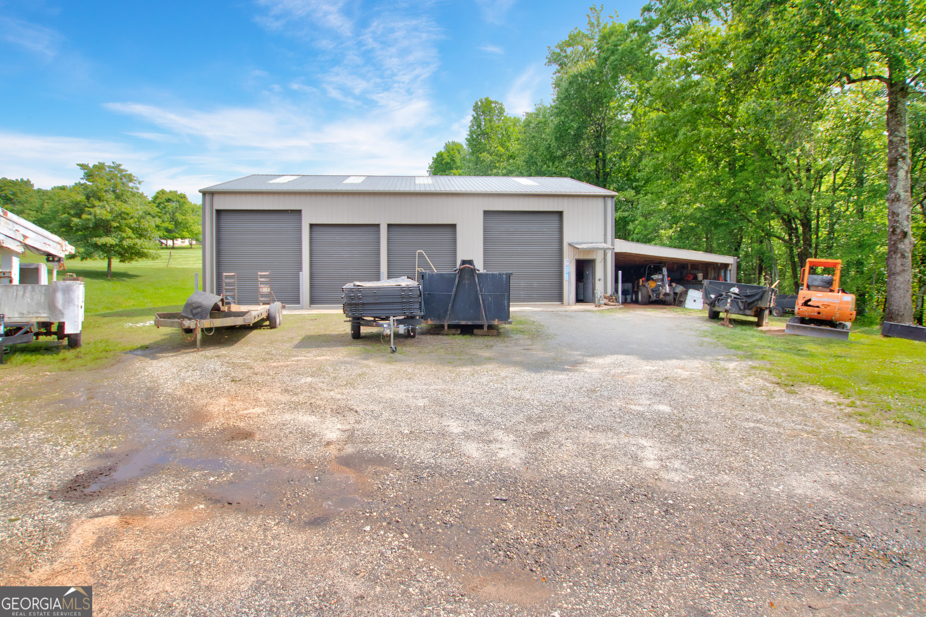 Clarkesville, Georgia 30523, United States, 4 Bedrooms Bedrooms, ,2 BathroomsBathrooms,Residential,Pending,149924