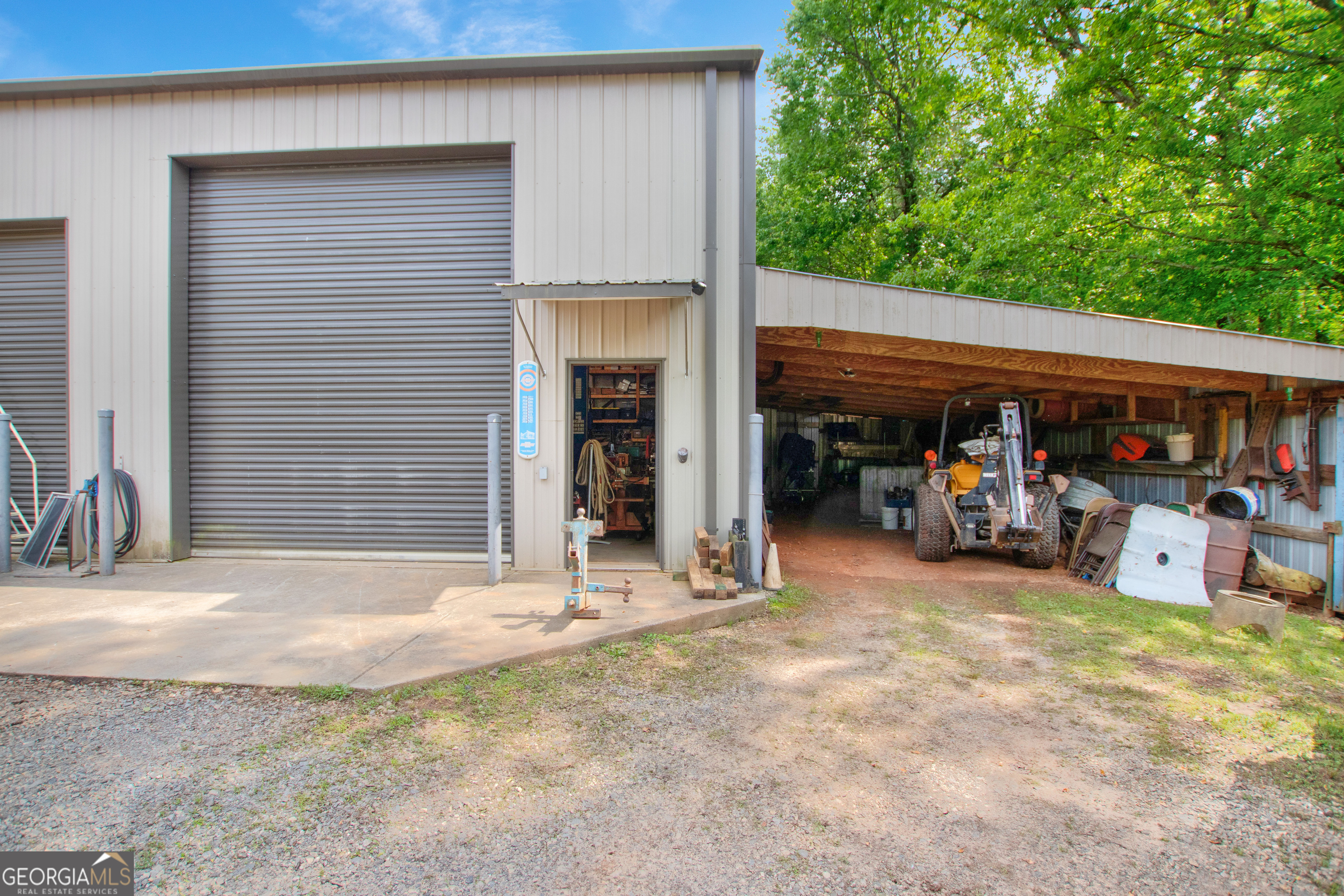 Clarkesville, Georgia 30523, United States, 4 Bedrooms Bedrooms, ,2 BathroomsBathrooms,Residential,Pending,149924