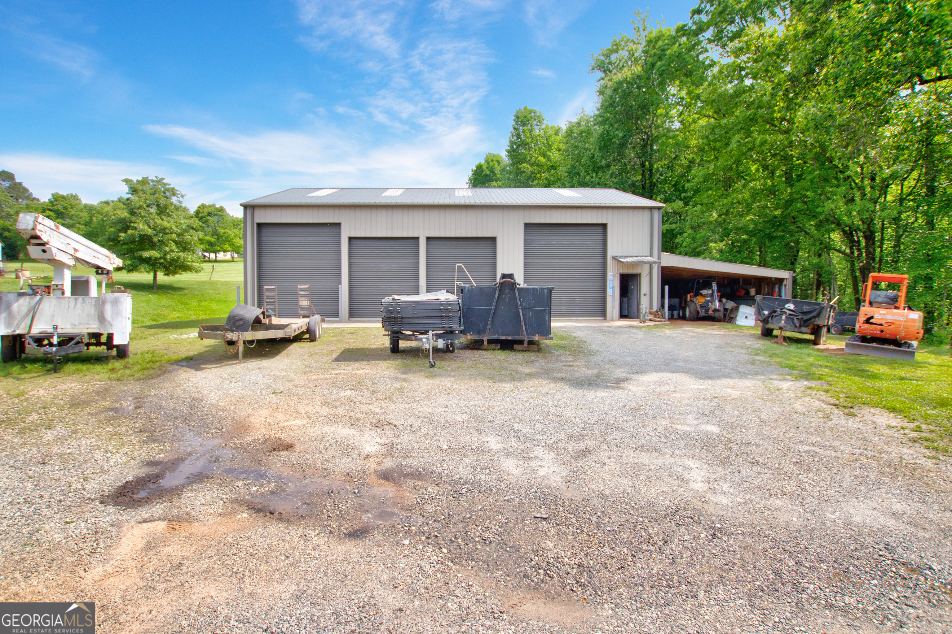 Clarkesville, Georgia 30523, United States, 4 Bedrooms Bedrooms, ,2 BathroomsBathrooms,Residential,Pending,149924