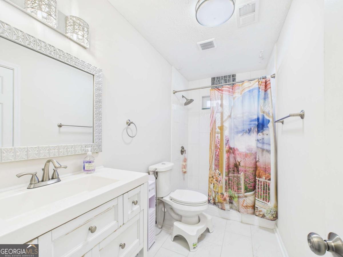 Colony Glen - Residential Lease