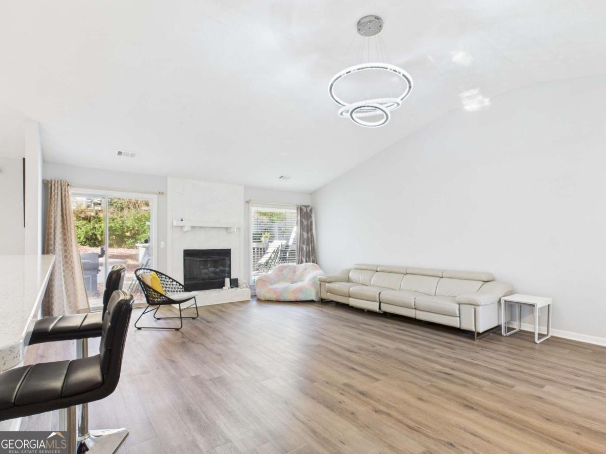 Colony Glen - Residential Lease