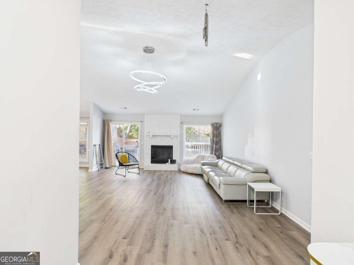 Colony Glen - Residential Lease