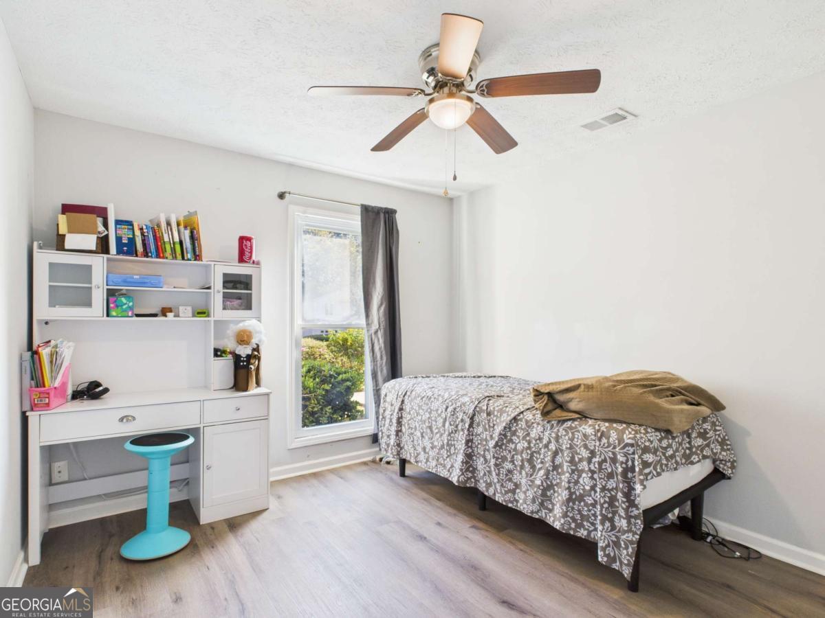 Colony Glen - Residential Lease