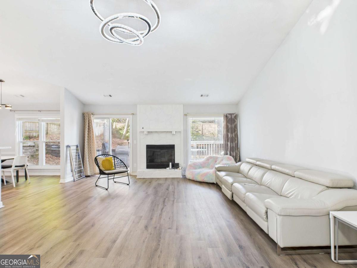 Colony Glen - Residential Lease