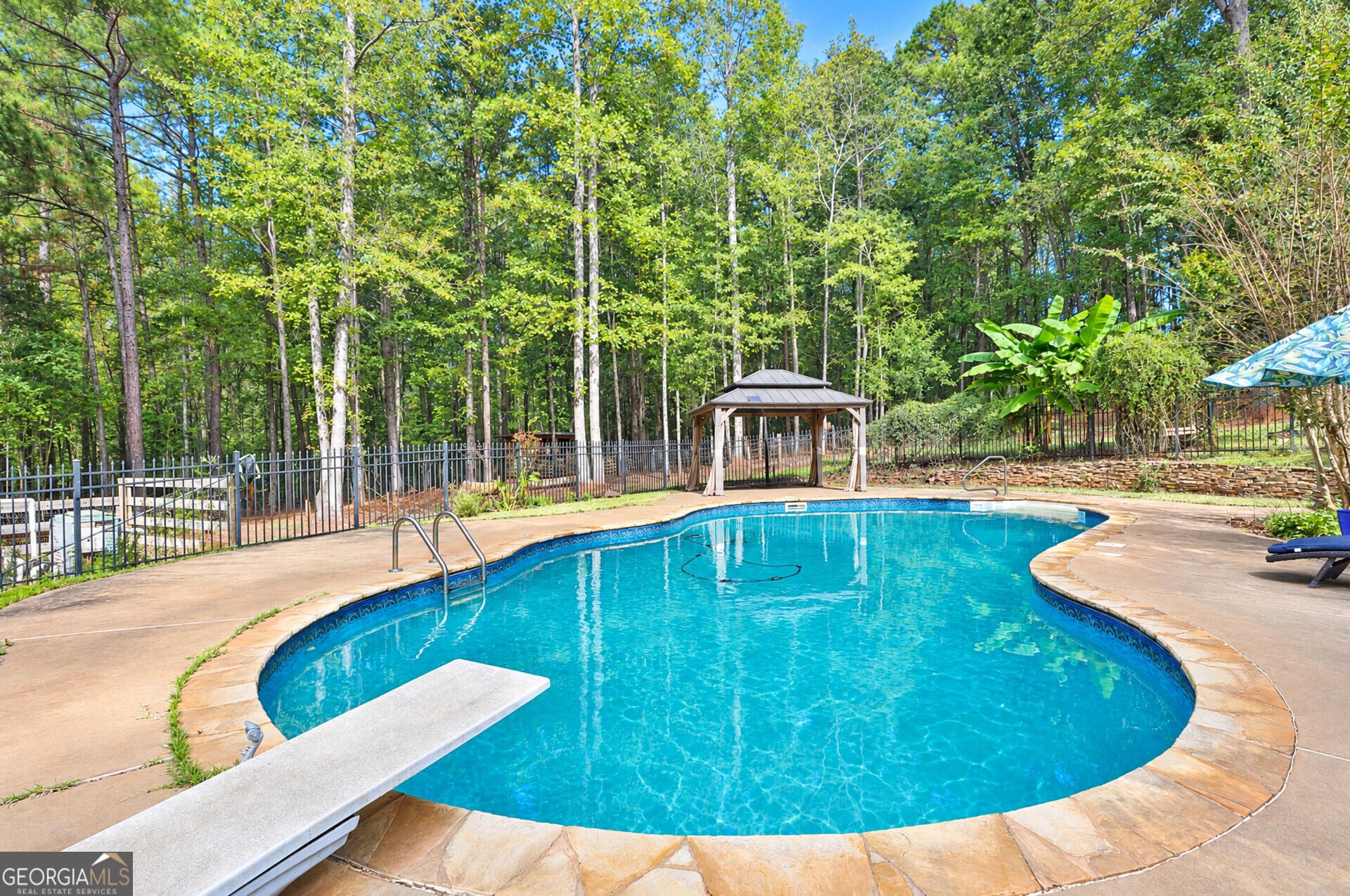 269 Grooms RD