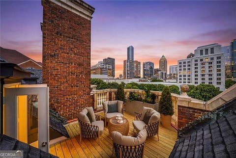 Photo of 81 Peachtree Place NE #PH12, Atlanta, GA 30309 (MLS # 10812506)