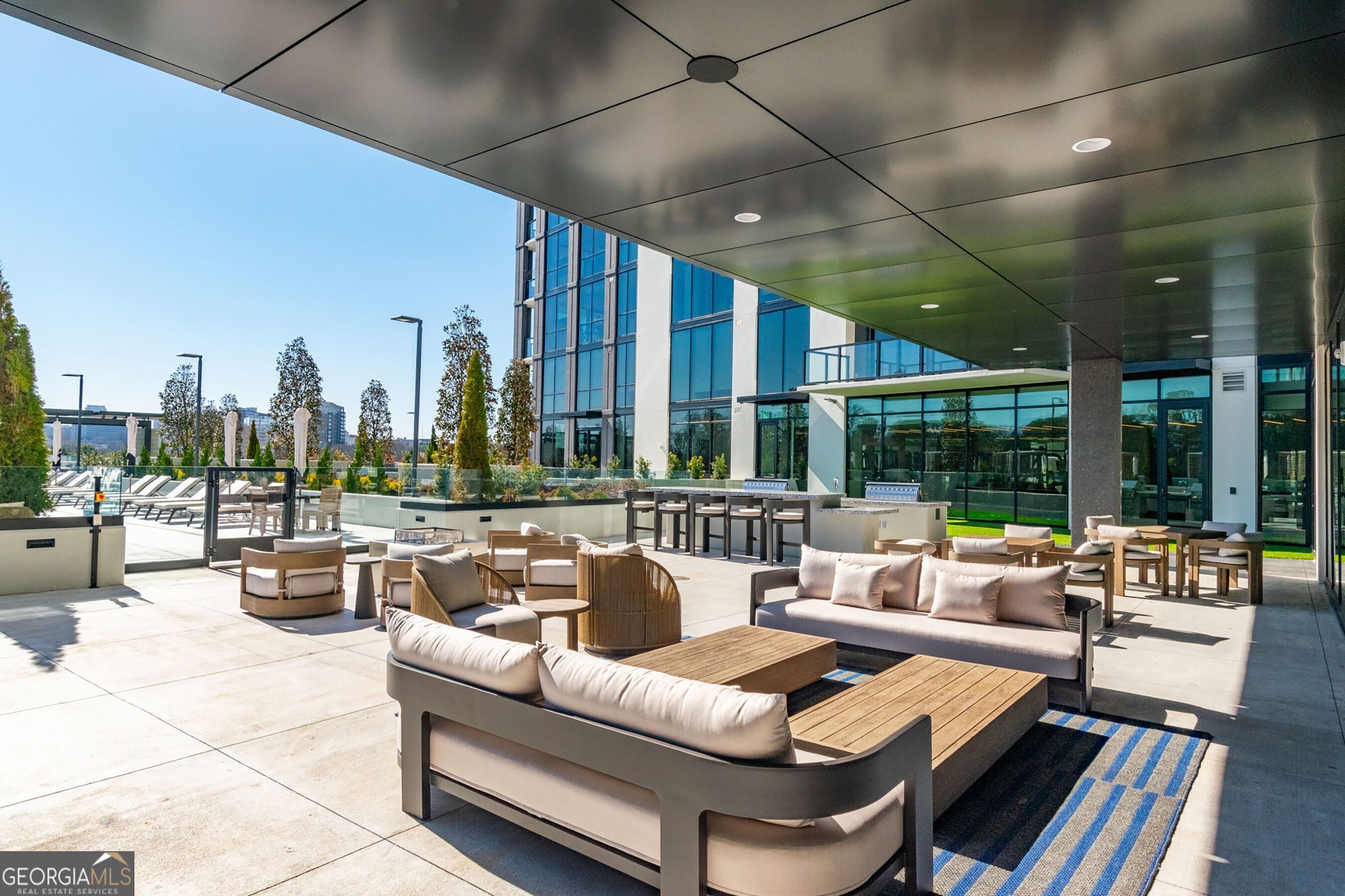 2425 Peachtree RD NE 1104