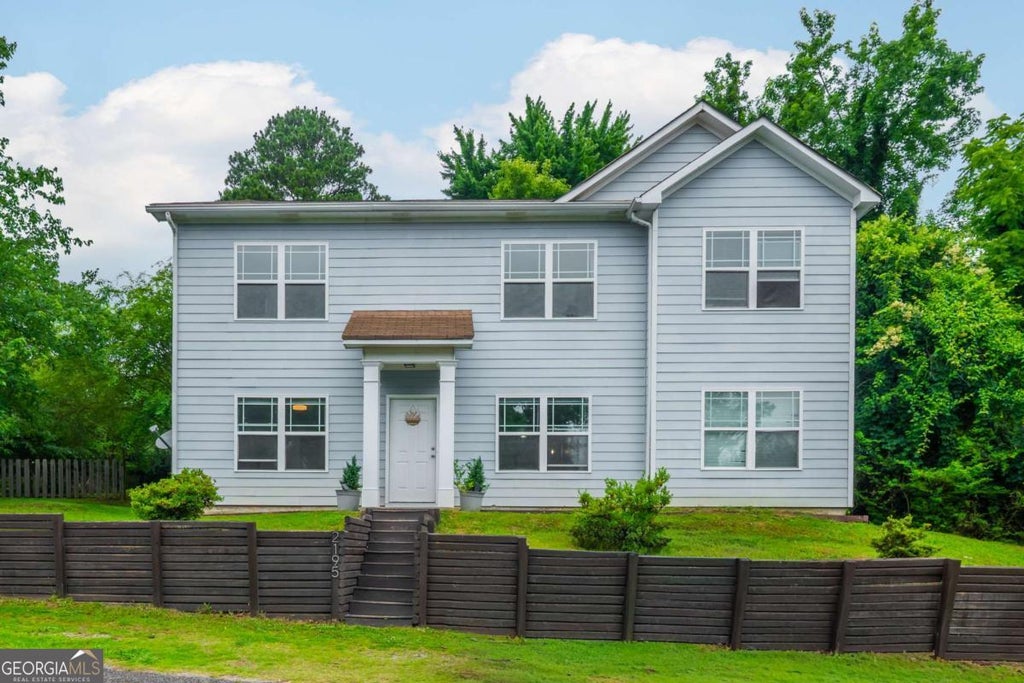 Photo of 2195 Pinetree Drive, Cumming, GA 30041 (MLS # 10784202)