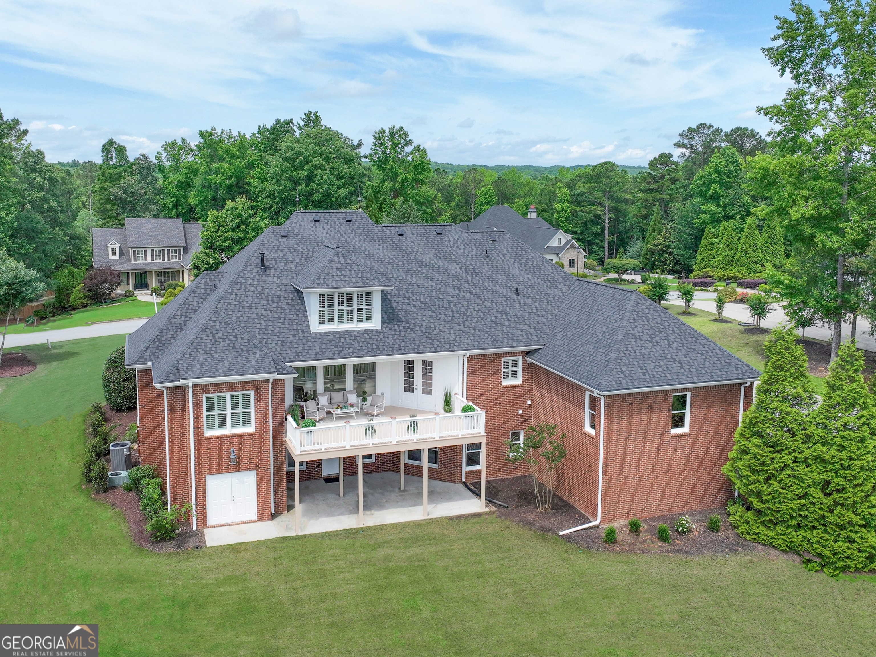 Sharpsburg, Georgia 30277, United States, 5 Bedrooms Bedrooms, ,5 BathroomsBathrooms,Residential,Active,165828