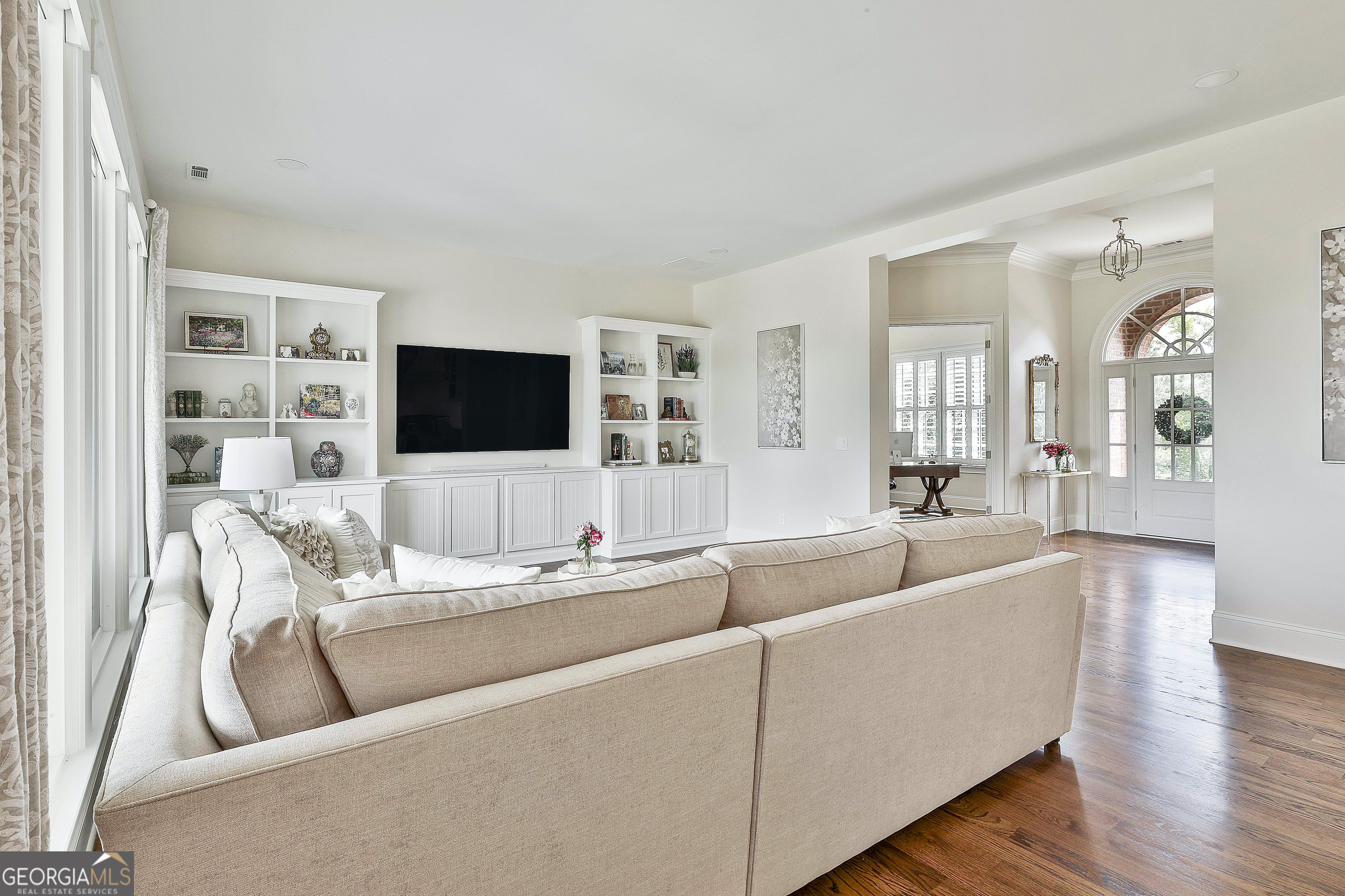 Sharpsburg, Georgia 30277, United States, 5 Bedrooms Bedrooms, ,5 BathroomsBathrooms,Residential,Active,165828