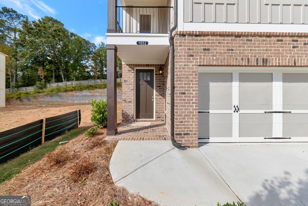 Photo of 1652 Crestcreek Court, Marietta, GA 30008 (MLS # 10876507)