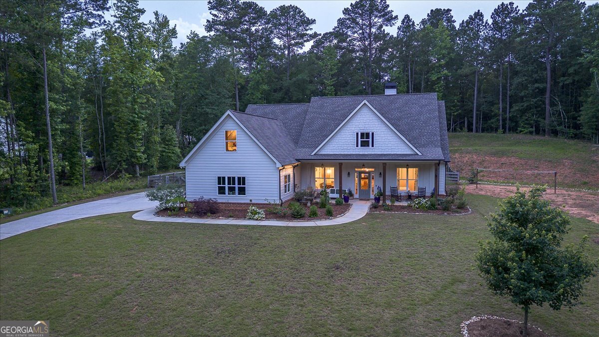1069 Dean Hill RD