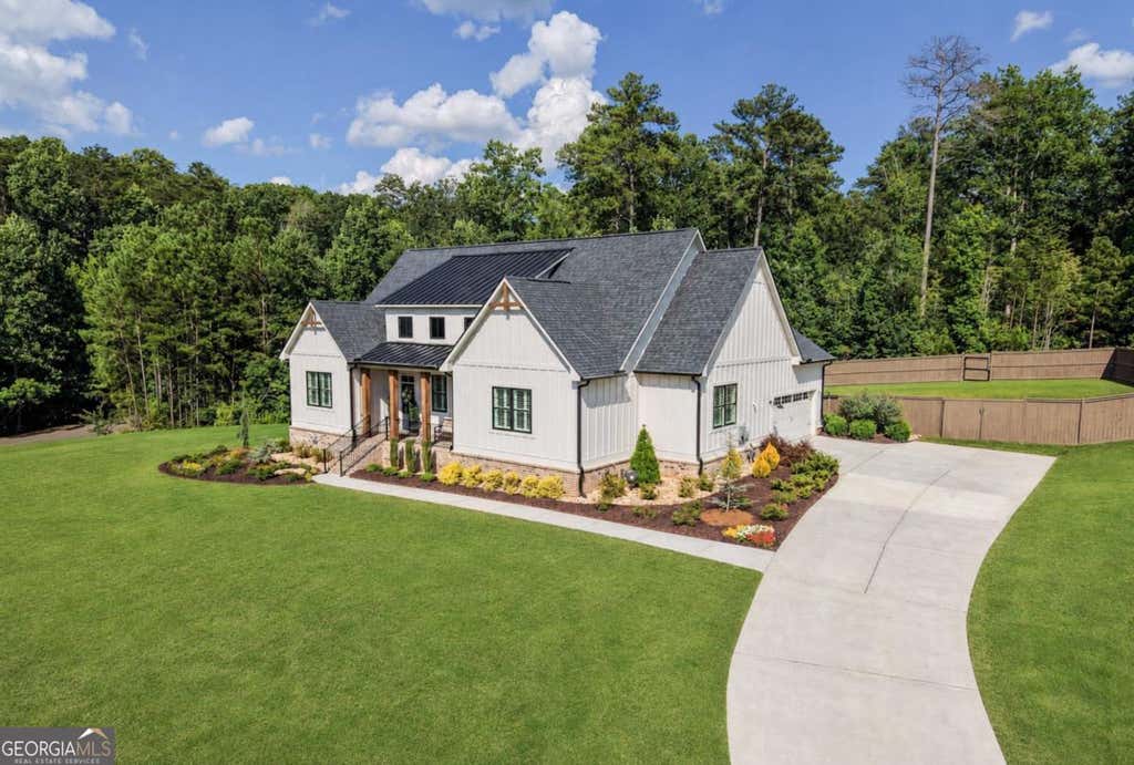 Photo of 253 London Road, Ball Ground, GA 30107 (MLS # 10823038)