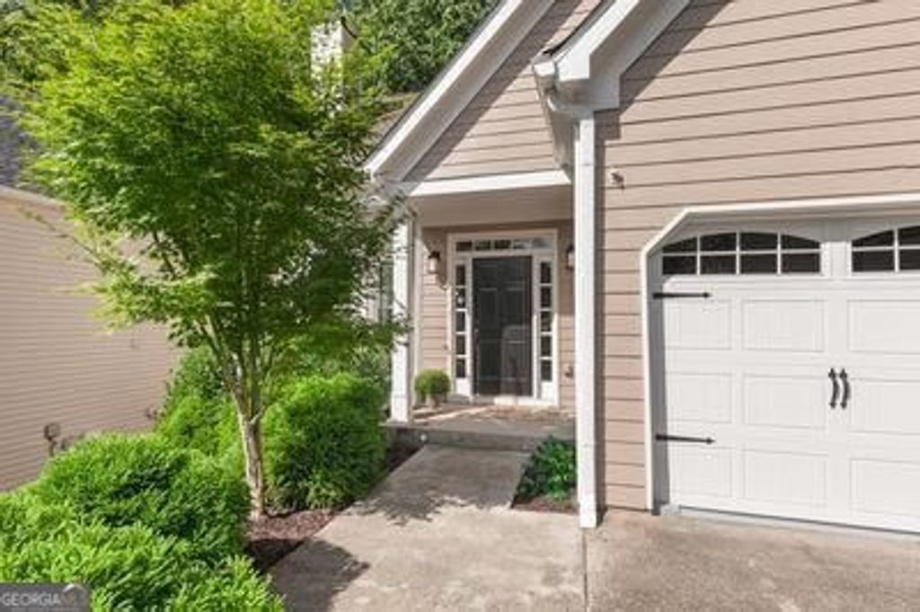 Photo of 555 S Riversong Lane, Alpharetta, GA 30022 (MLS # 10676309)