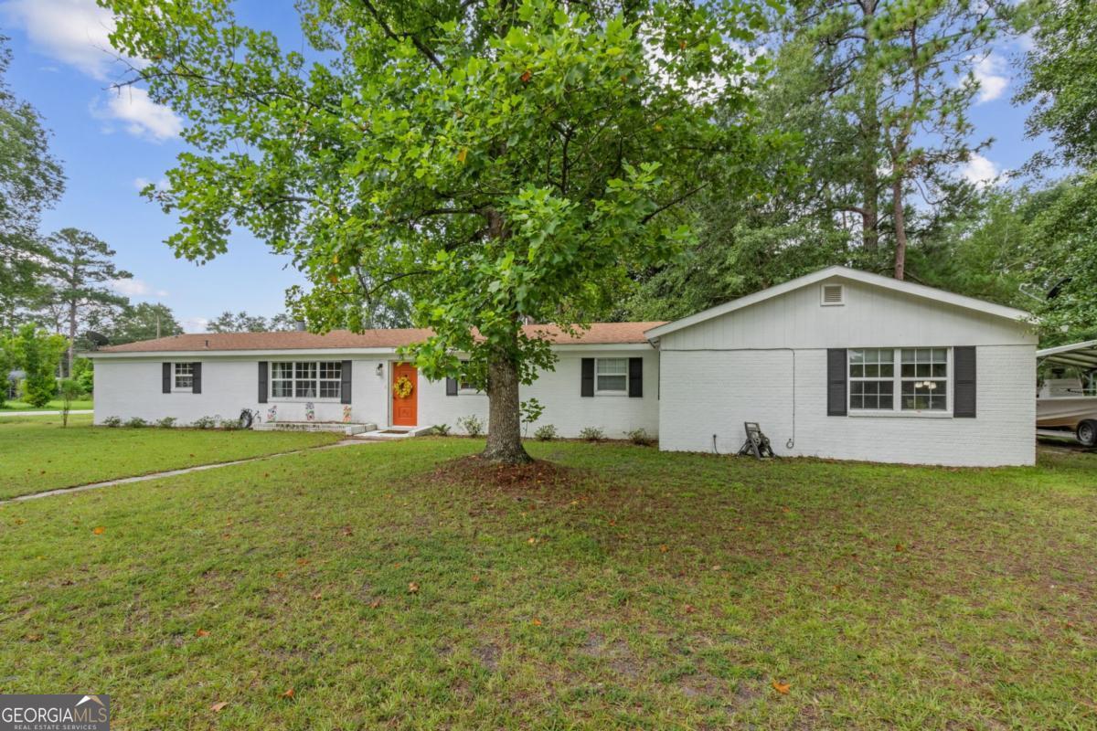 73 Azalea AVE