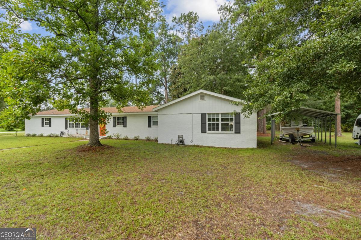 73 Azalea AVE