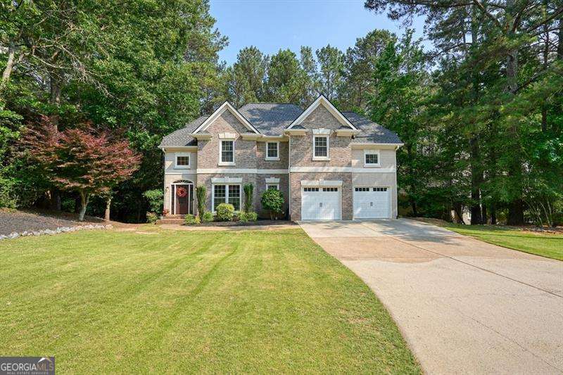 921 Laurel Crest DR