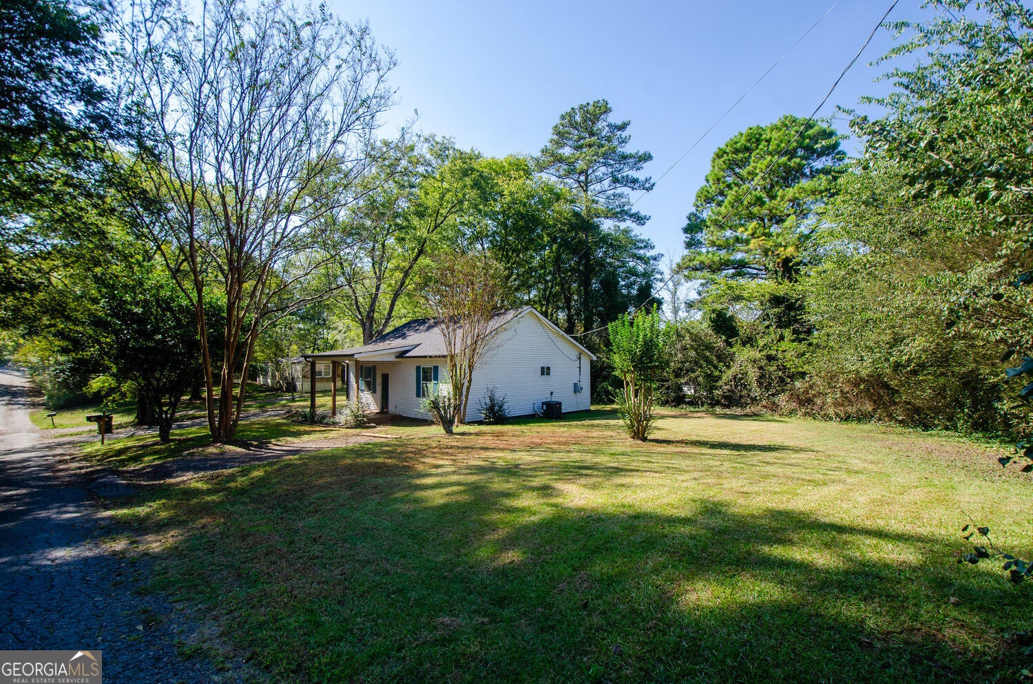 19 Lakeview DR SE
