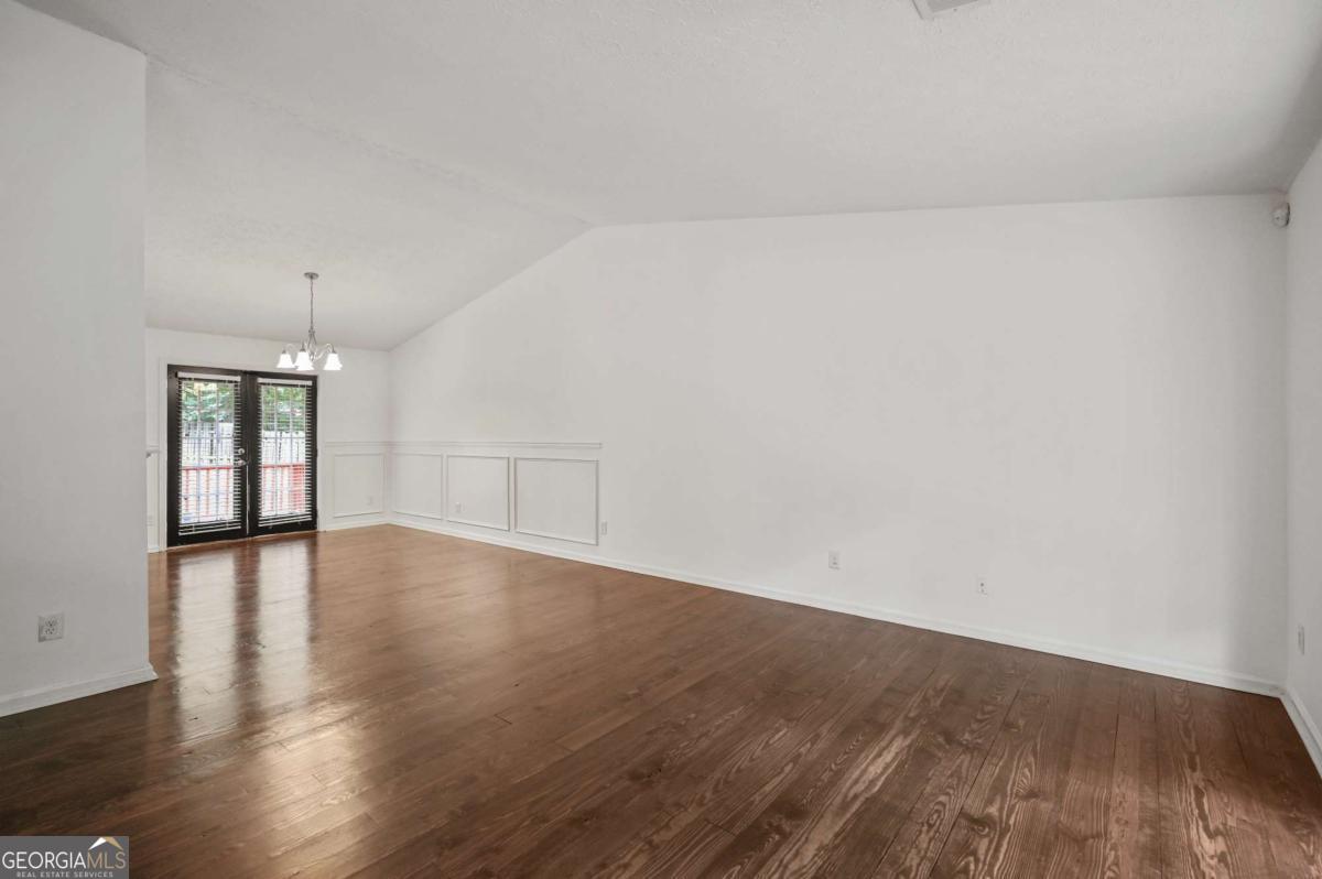 5232 Mainstreet Park DR