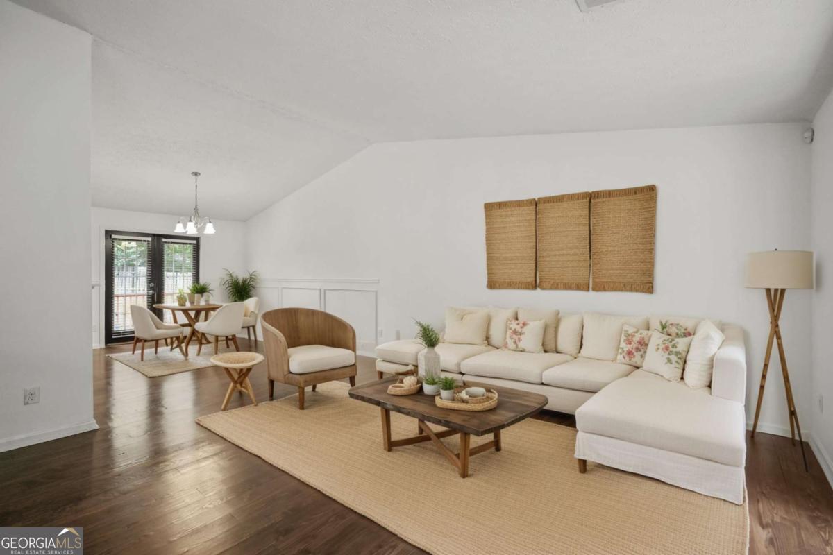 5232 Mainstreet Park DR