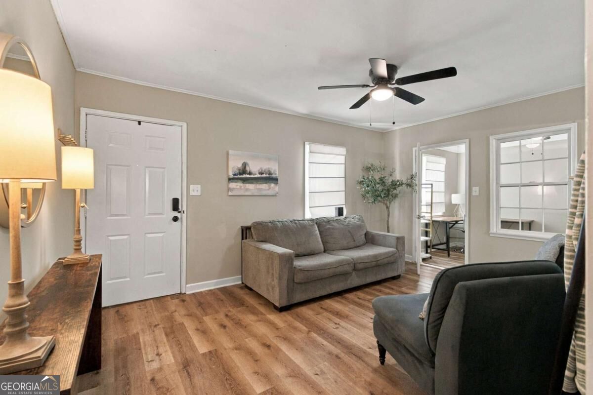 106 Aviation RD SE