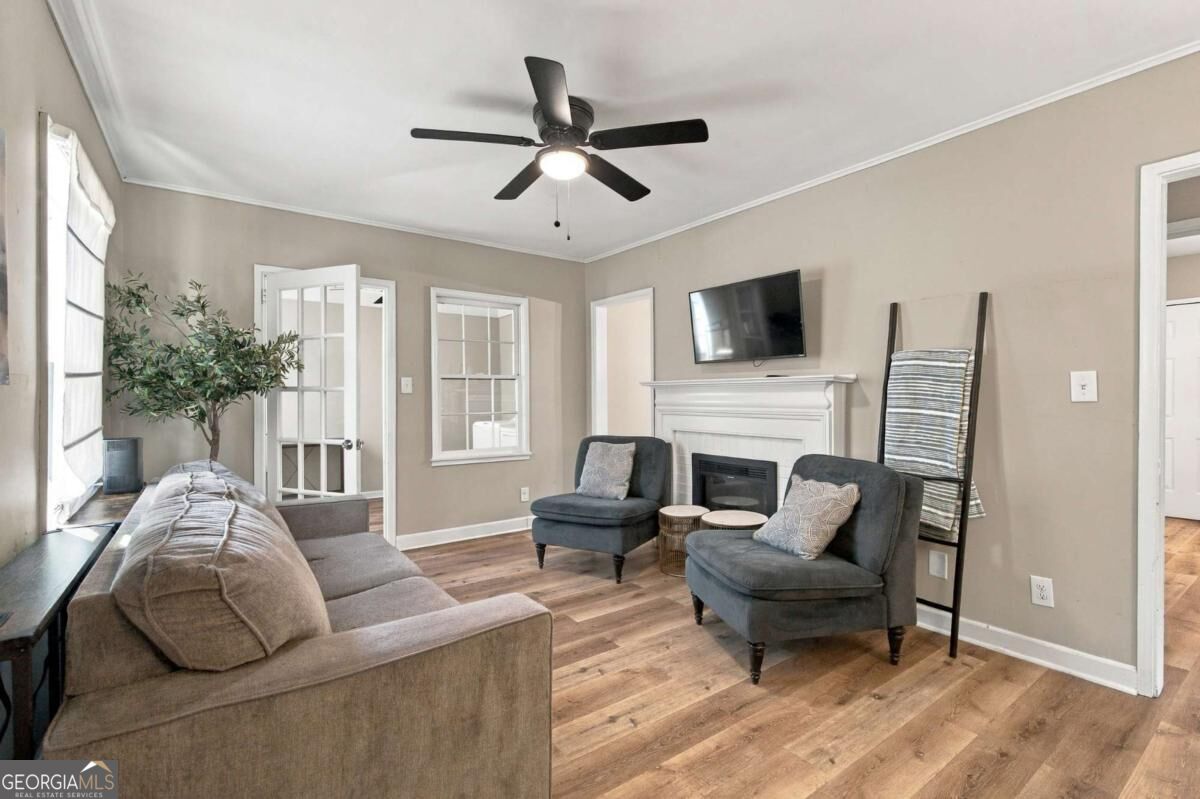 106 Aviation RD SE
