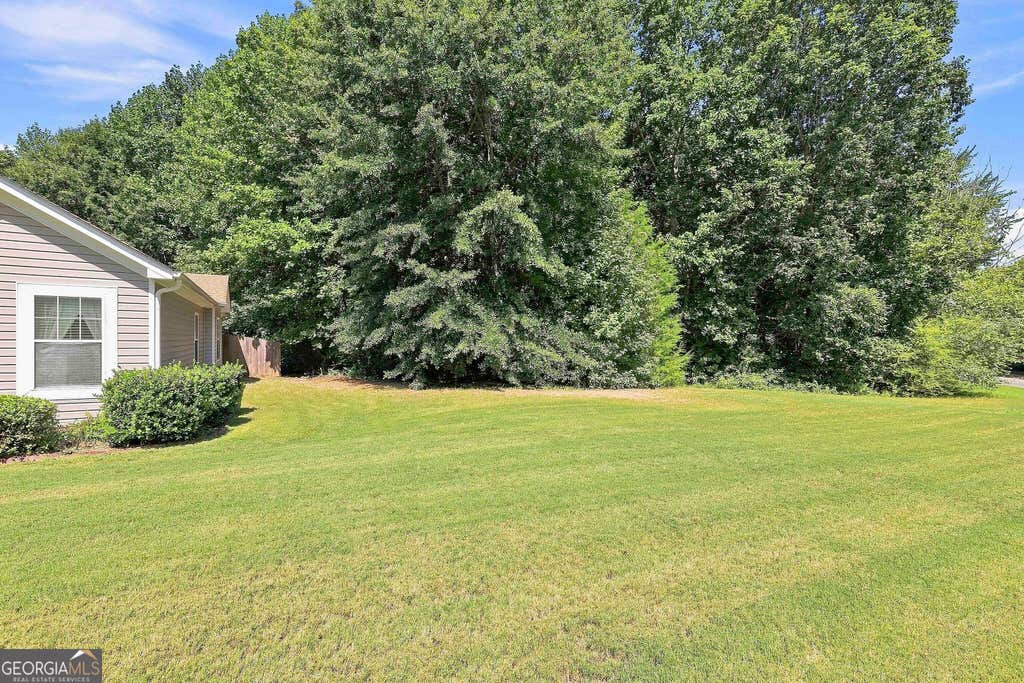 Photo of 118 Meadowbrook Lane, Grantville, GA 30220 (MLS # 10827939)