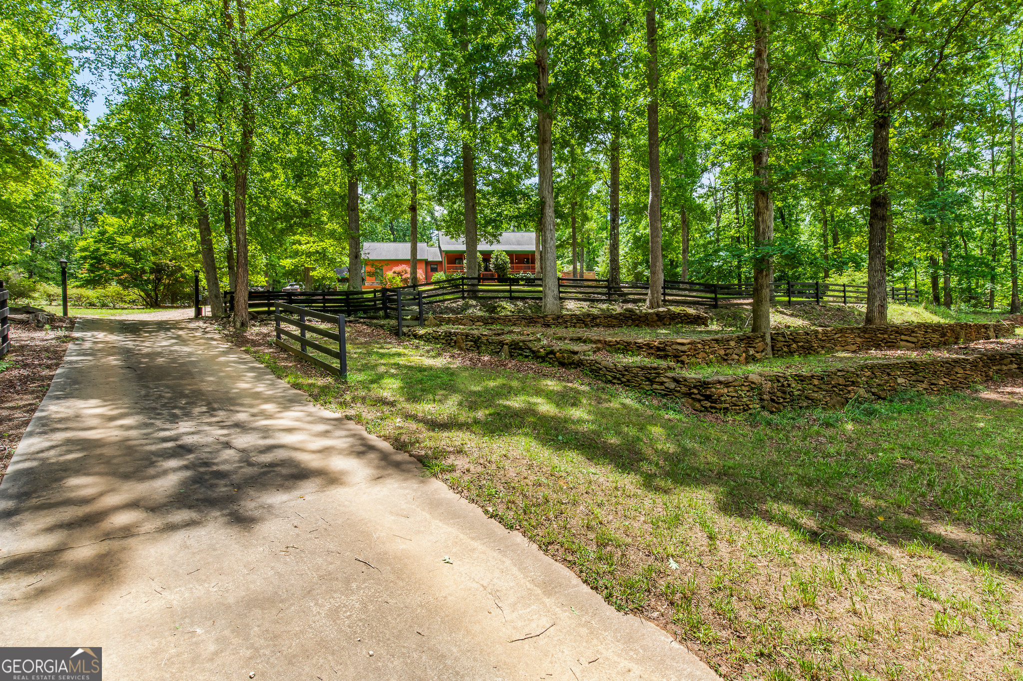 3313 Henson LN