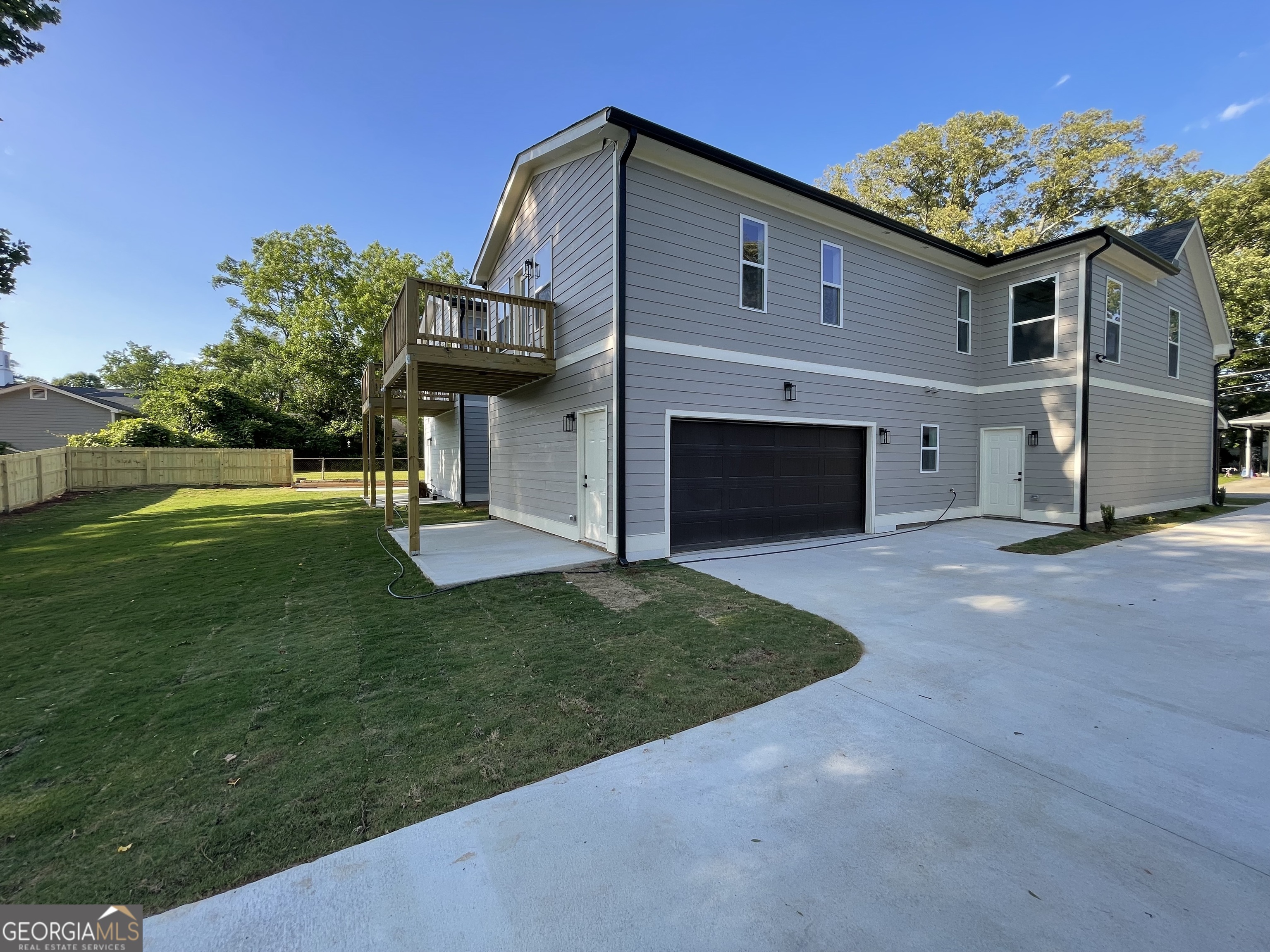 3189 B Jackson