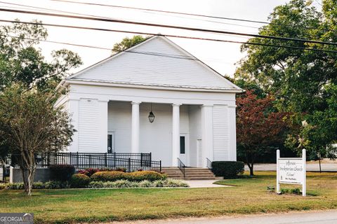 A home in Jefferson