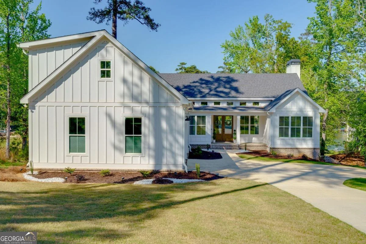 1080 Glen Eagle Drive