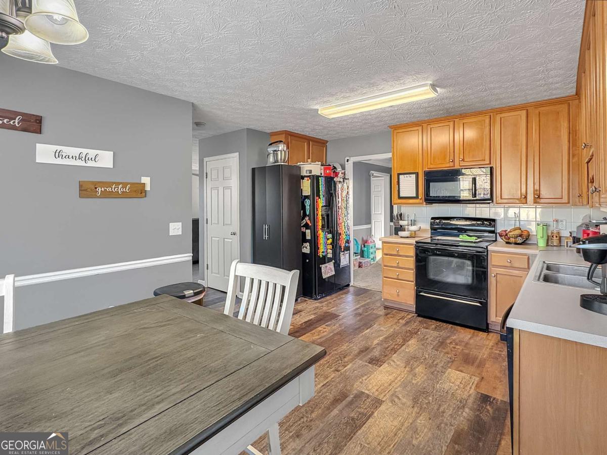 637 Sleeping Meadow LN