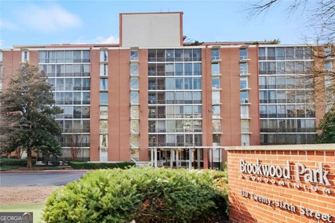 Photo of 130 26th Street NW #511, Atlanta, GA 30309 (MLS # 10819213)