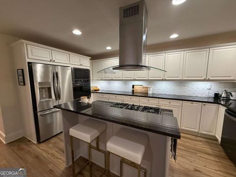 MLS: 10500830