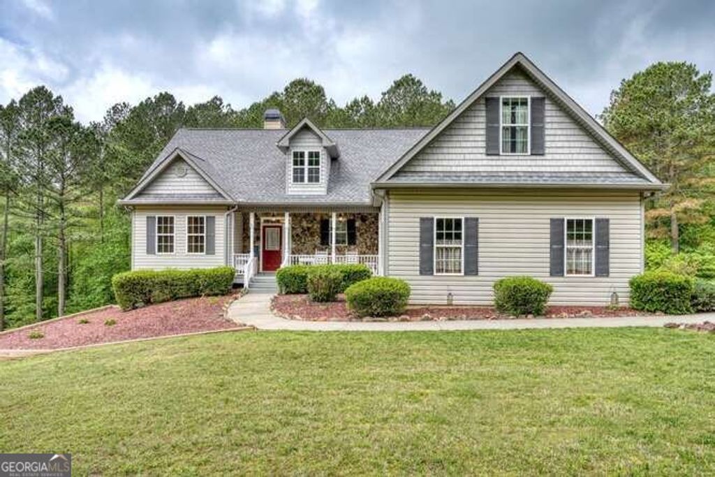 Photo of 302 Brook Green Court, Blairsville, GA 30512 (MLS # 10672830)