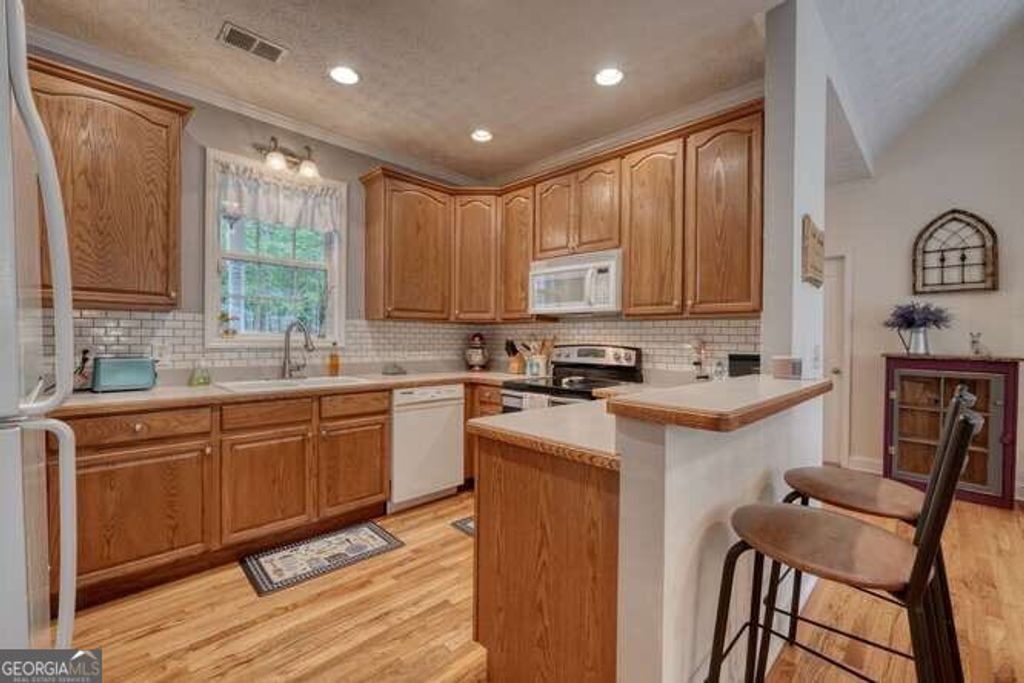 Photo of 302 Brook Green Court, Blairsville, GA 30512 (MLS # 10672830)