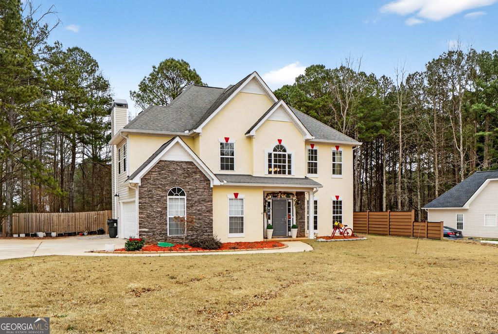 Photo of 230 Gaelic Way, Tyrone, GA 30290 (MLS # 10757401)