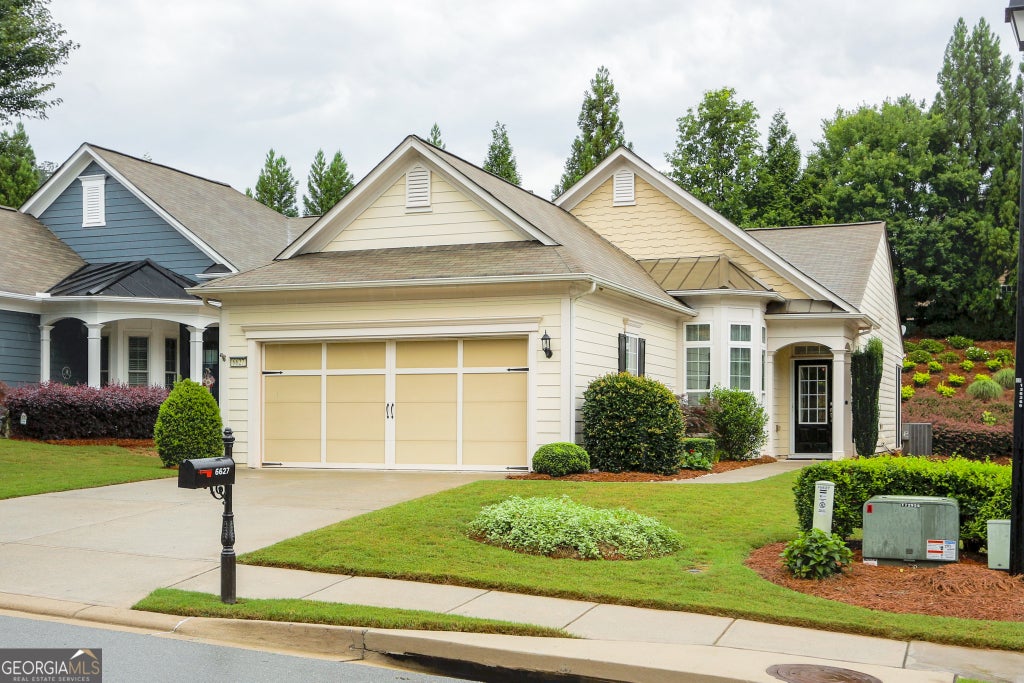 Photo of 6627 Autumn Ridge Way, Hoschton, GA 30548 (MLS # 10788044)